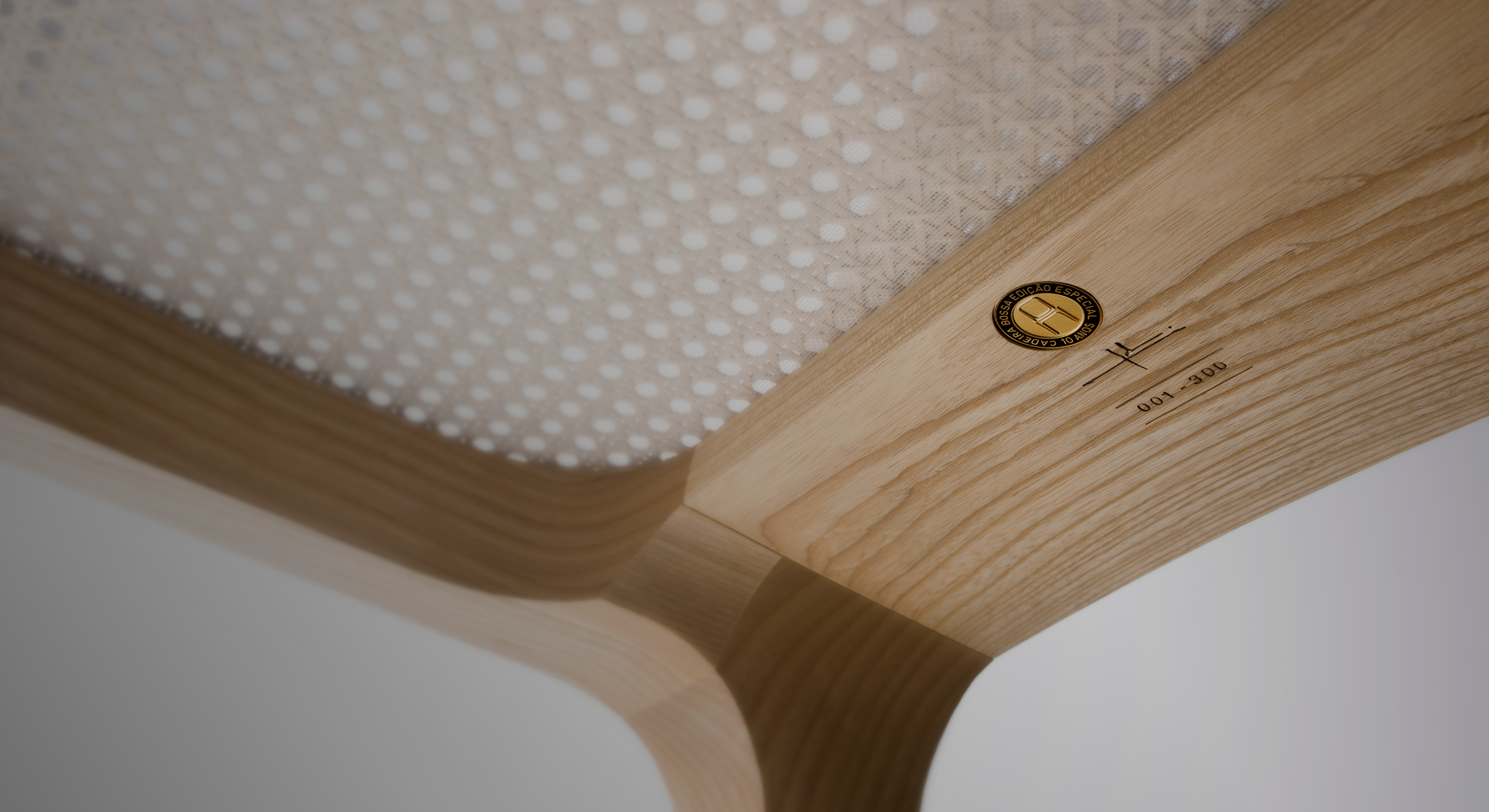 Curadoria com envio imediato